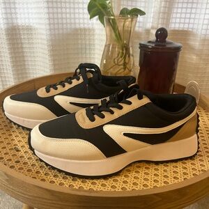 Dolce Vita Women’s Sneakers